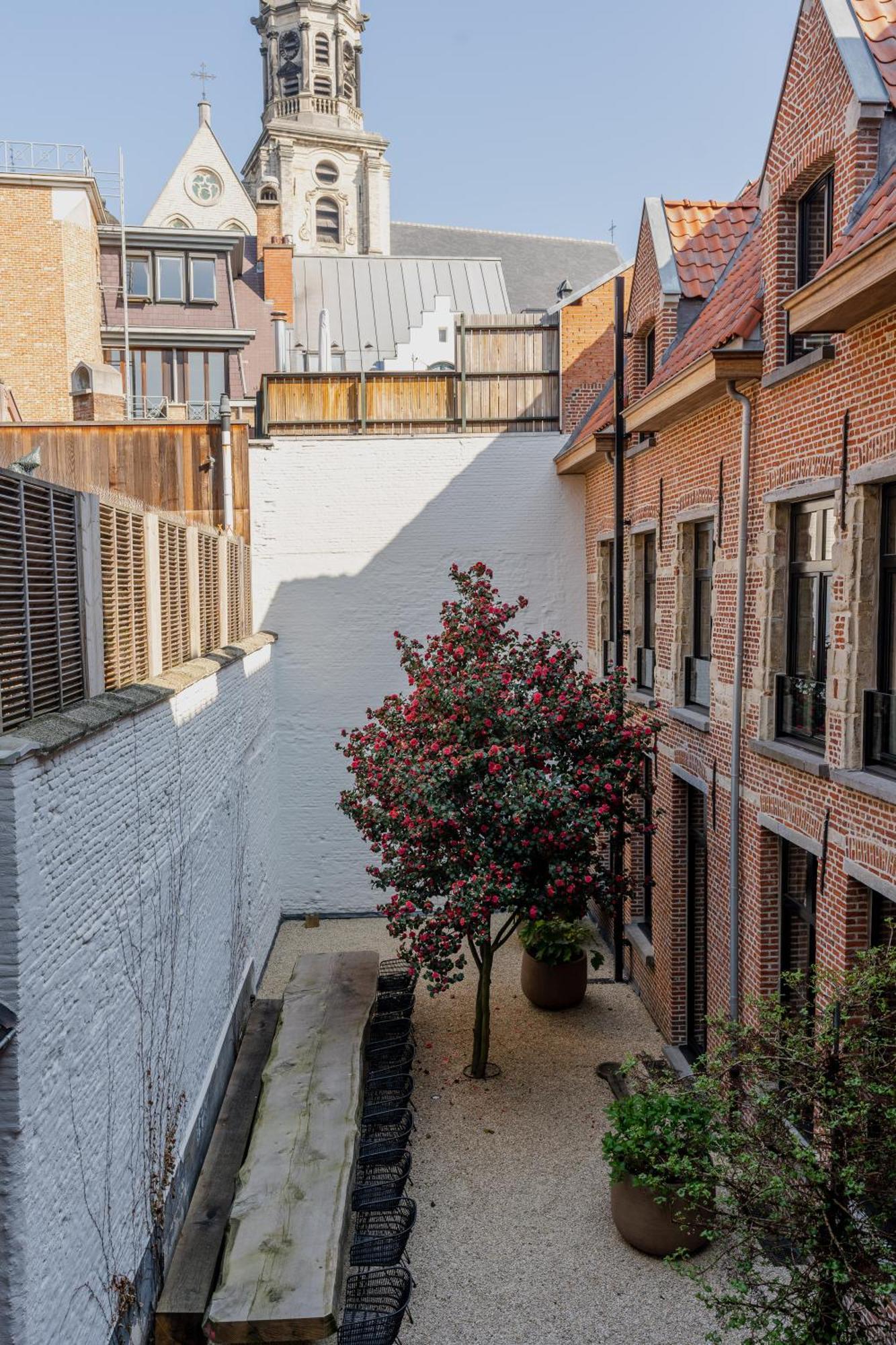Btfl Living Antwerp Apartment Екстериор снимка