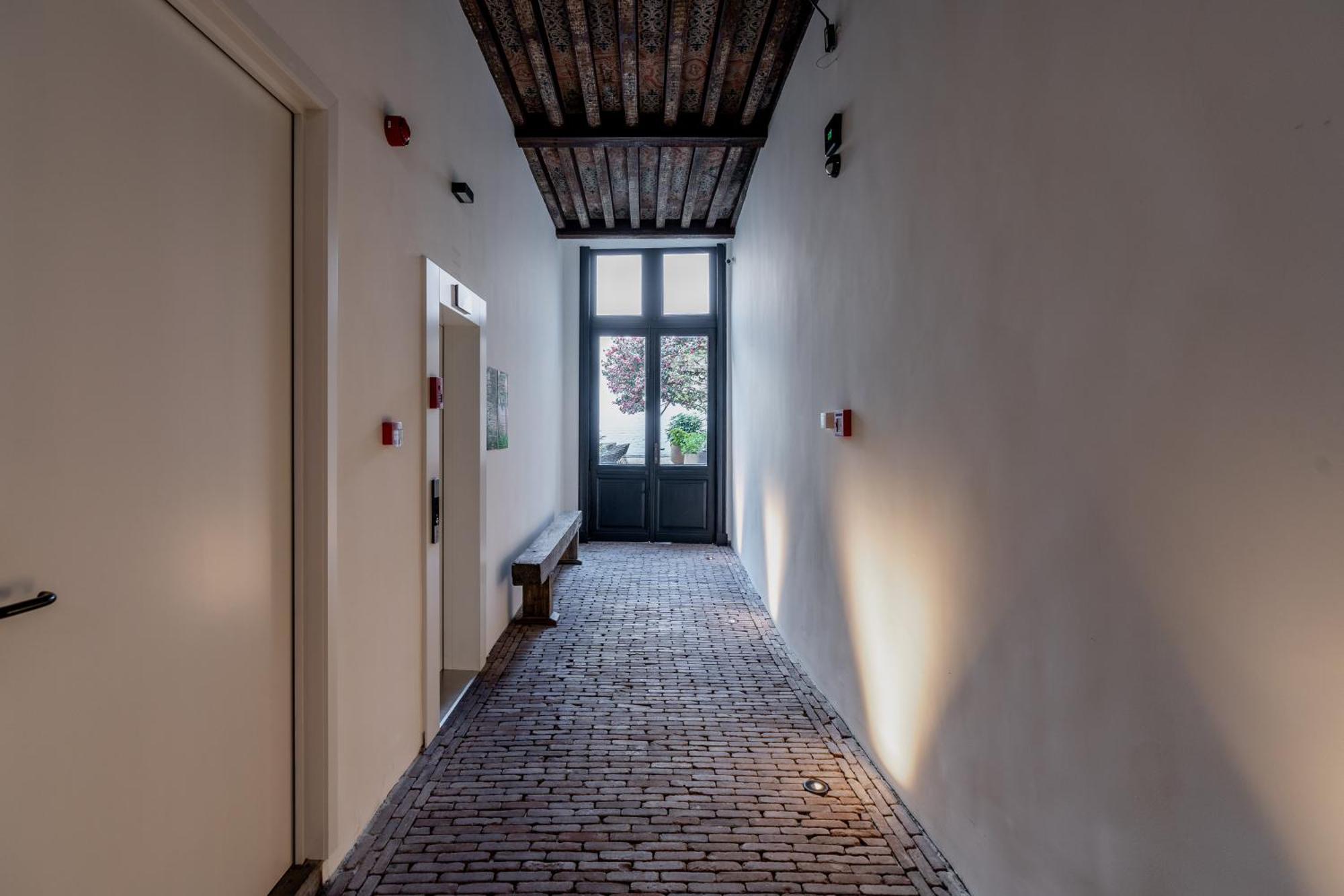 Btfl Living Antwerp Apartment Екстериор снимка